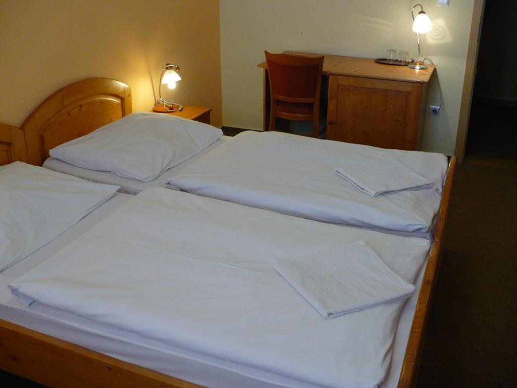 Motel Ranc Rużomberk Pokój zdjęcie